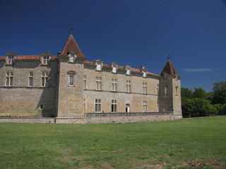 Obraz premium Château de Cazeneuve ; Gironde ; Landes ; Aquitaine