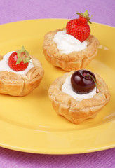 Small fruit tarts