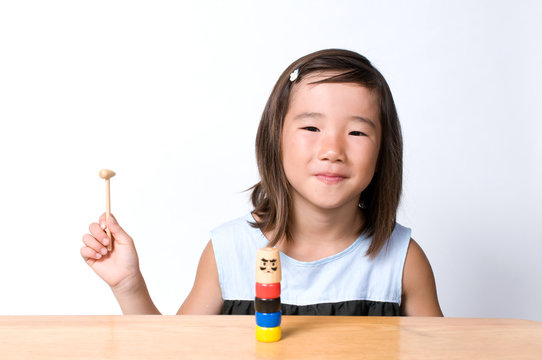 11 件の最適な だるま崩し 画像 ストック写真 ベクター Adobe Stock