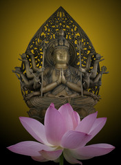仏像と蓮の花