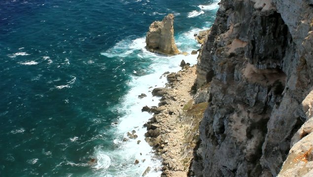 Vista dei Faraglioni da 135m - Lampedusa, Italy