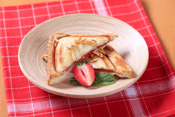 Toasted sandwich