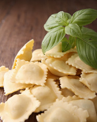 ravioli et basilic