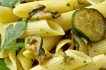 pasta con zucchine