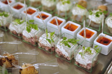 Petit four, lunch, aperitif du traiteur