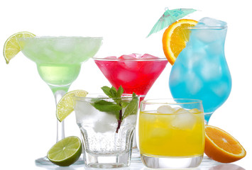 cocktails with fruits