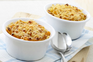 baked macaroni and cheese
