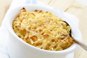 baked macaroni and cheese