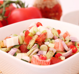 Salat mit Surimi