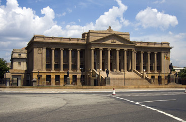 Fototapeta na wymiar Stary budynek Parlamentu, Fort District, Kolombo, Sri Lanka