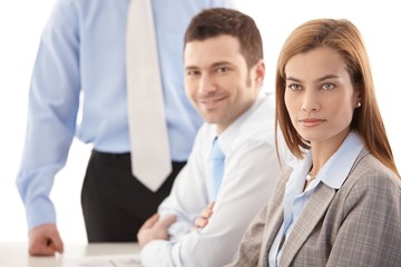 Fototapeta premium Piękna bizneswoman i koledzy