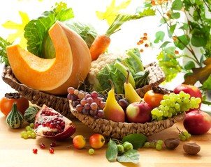 Autumnal vegetables and fruits
