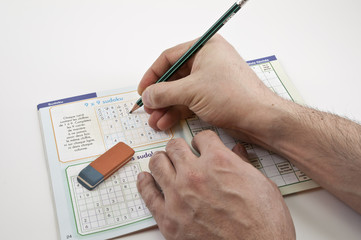 Sudoku game with right hand writer