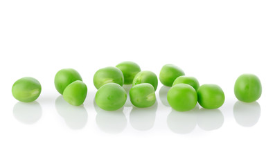 Raw green peas isolated