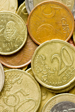 dinero euro suelto