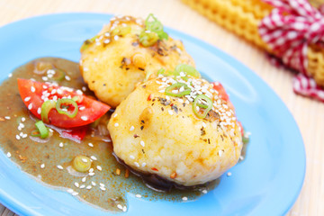 Knödel mit Gemüse