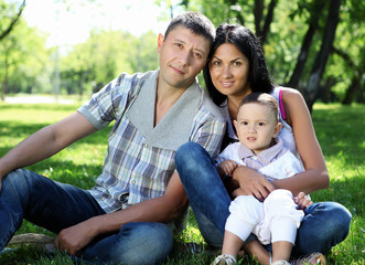 Fototapeta premium Family together in the summer park