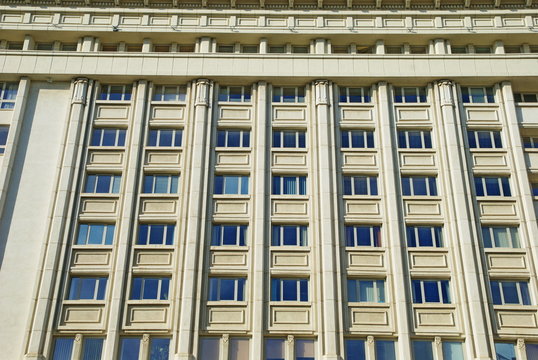 finestre di uffici a Bucarest