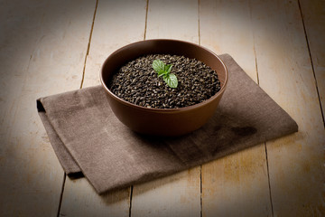 Tè alla menta grezzo