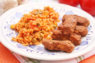 Cevapcici mit Reis