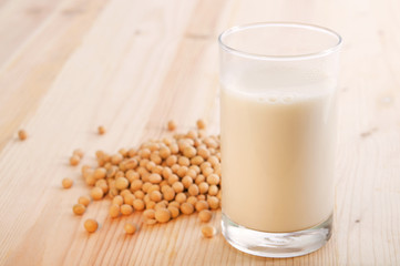 Home made fresh soy milk
