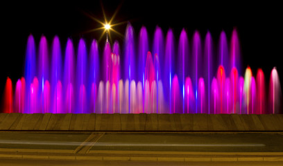 Fontana con giochi di luci