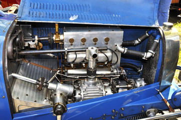 Car engine