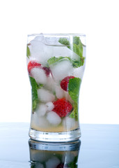 Mojito  strawberries  cocktail