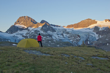 Sonnenuntergang in den Bergen