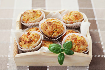 muffins with ham and cheese