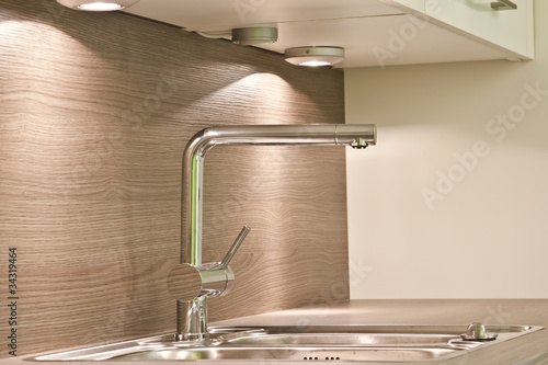 "Küche Wasserhahn" Stockfotos und lizenzfreie Bilder auf Fotolia.com