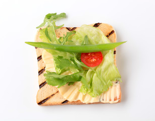 Toast and greens