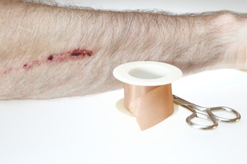 Verletzung mit Pflaster