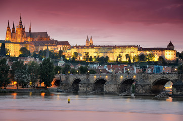 Obraz premium Une nuit à Prague