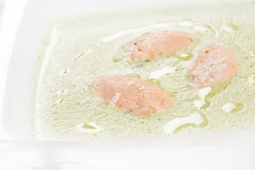cream soup wit salmon