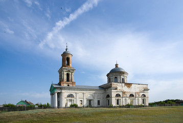 Fototapeta na wymiar Church in a Cossack village