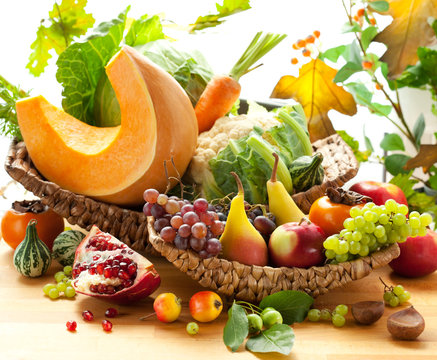 Autumnal vegetables and fruits