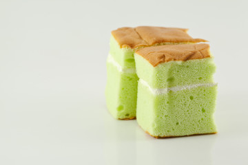 sponge cake .