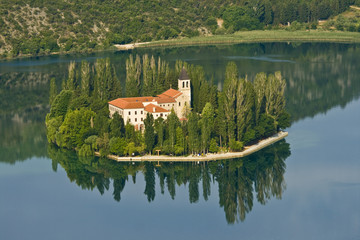 Fototapeta premium Island and monastery Visovac
