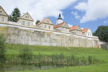 Fototapeta na wymiar Medieval monastery.