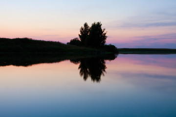 Fototapeta na wymiar Scenery, sunset on river