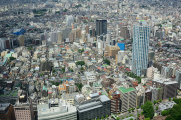 skyscrapers in tokyo