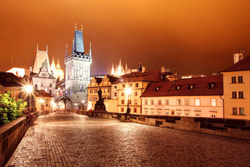 Fototapeta na wymiar Praga, większość z Karolem