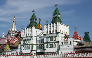 Fototapeta na wymiar Izmailovo Kremlin towers