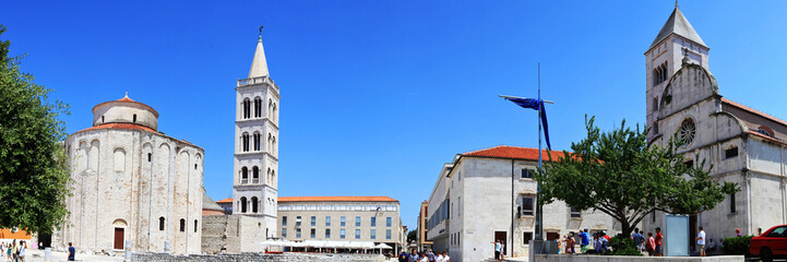 Fototapeta na wymiar Św Kasijana Kościół i starego miasta w Zadar, Chorwacja