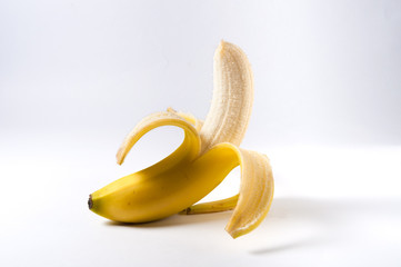 Obraz premium Isolated banana on white