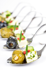 Oliven-Feta-Häppchen