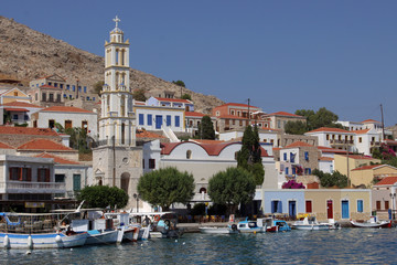 farbenfrohes Griechenland auf der Insel Chalki