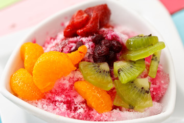 Mixed fruits on ice