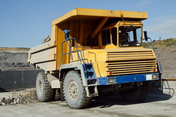 Fototapeta na wymiar Mining Truck
